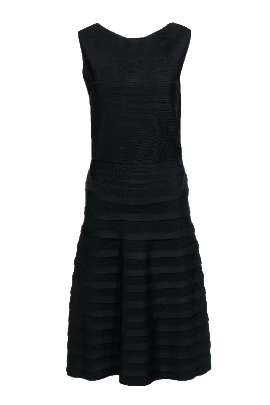 Emporio Armani - Black Sleeveless Tiered Dress Sz 8 Lounge unclassified dresses