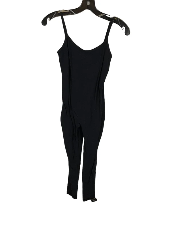 Black Jumpsuit Aritzia, Size Xs Long sleeve unclassified dresses