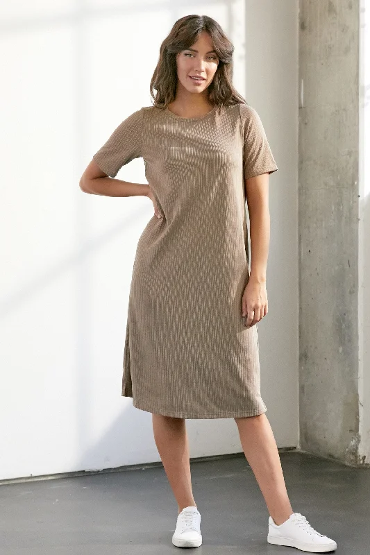 Brooke Basic Dress in Mocha Vacation unclassified dresses