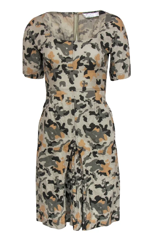 Charles Nolan - Olive, Brown & Tan Camouflage Print Sheath Dress Sz 2 Bold pattern unclassified dresses