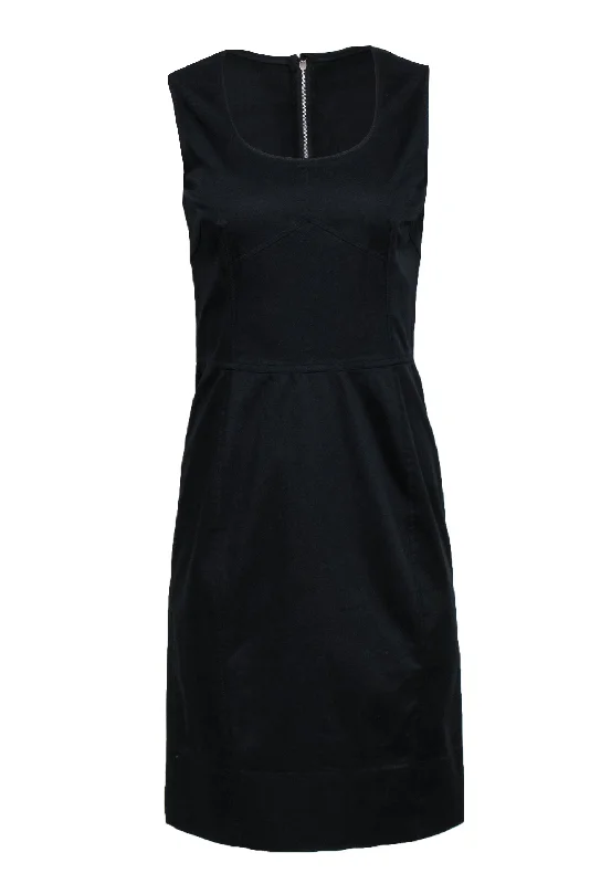 Dolce & Gabbana - Black Sleeveless Scoop Neck Sheath Dress Sz 8 Popular unclassified dresses