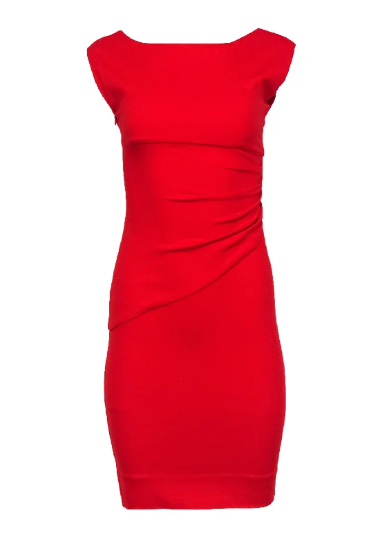 Diane von Furstenberg - Red Gathered-Side Sheath Dress Sz 0 Open-back unclassified dresses