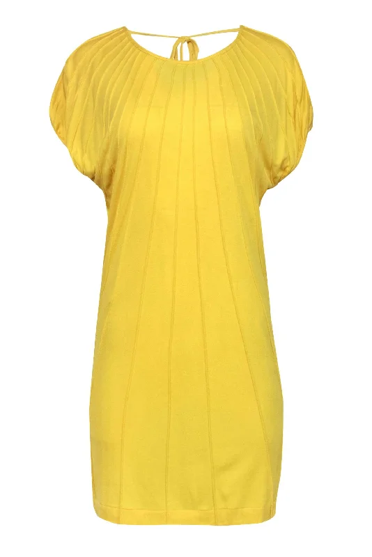 Diane von Furstenberg - Bright Yellow Pleated "Lura" Open Back Shift Dress Sz P Boho unclassified dresses