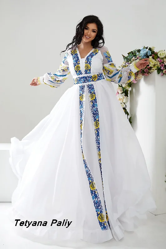 Embroidered dress Maina ( Yellow-blue embroidery ) Popular unclassified dresses