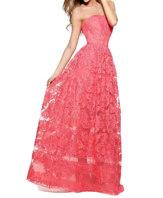 Strapless Long Prom Dress In Red Maxi Skirt Style